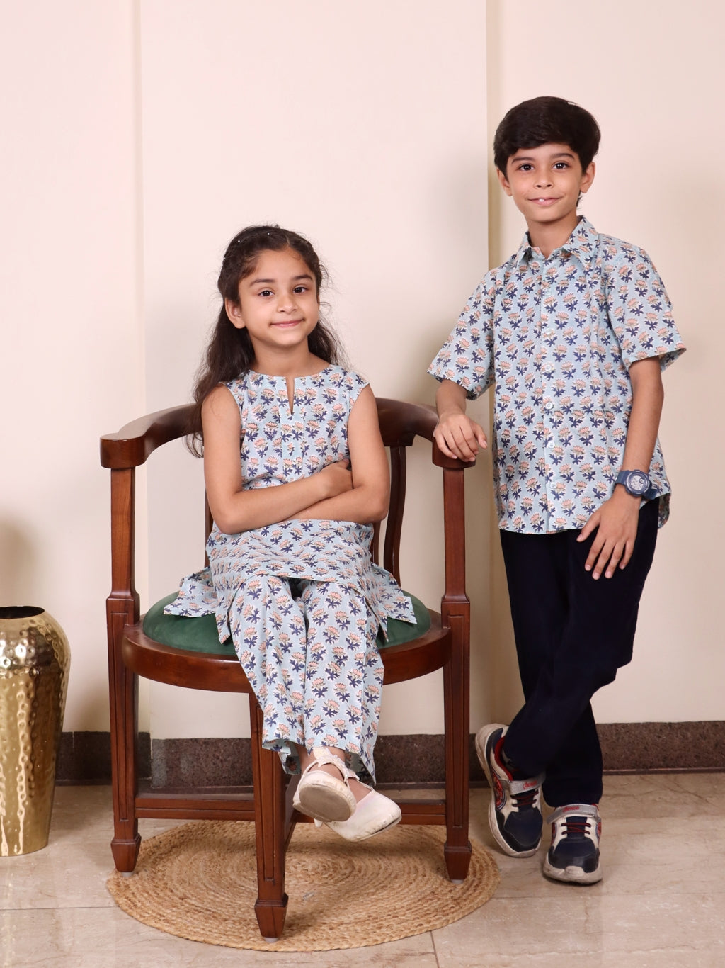 Abeer twining set