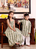 Nayab Twining Set
