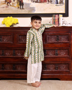 Aranya Kurta Pyjama Set