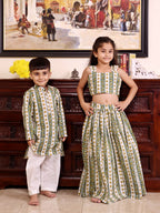 Nayab Twining Set