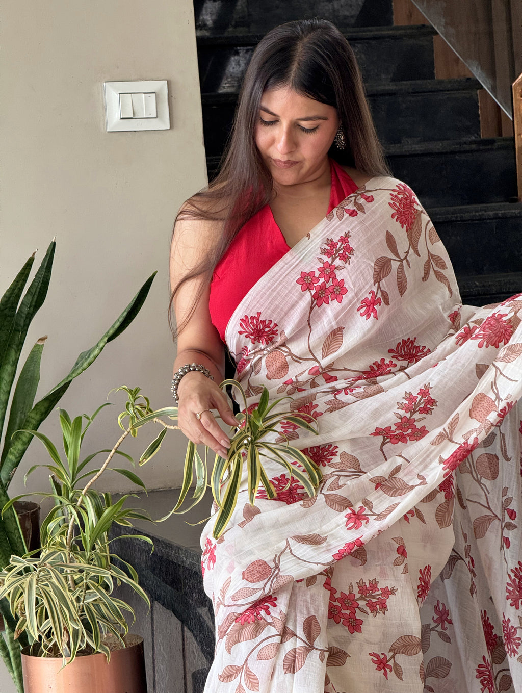 Ruhani-Mul Chanderi Saree with Crepe Blouse