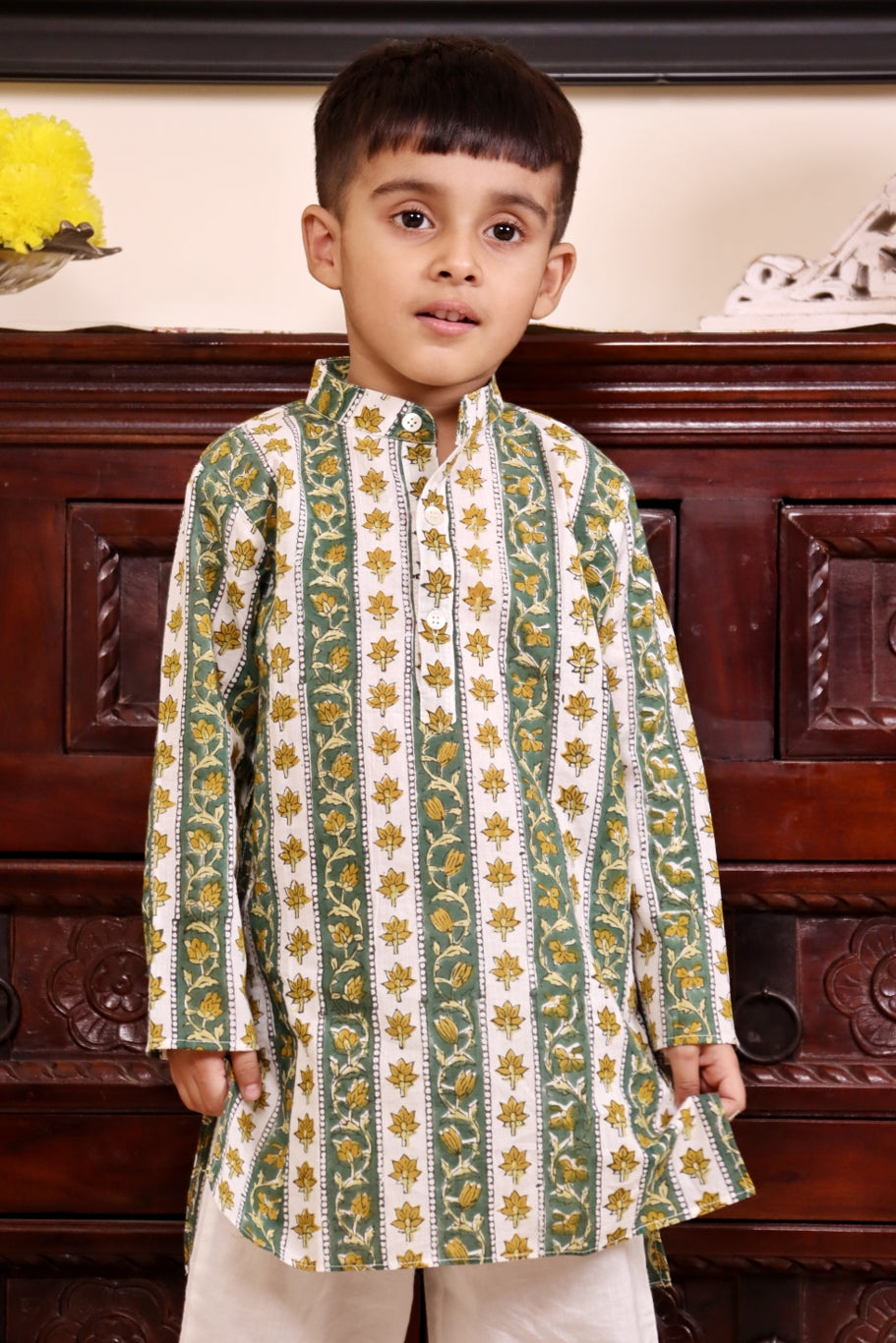 Aranya Kurta Pyjama Set