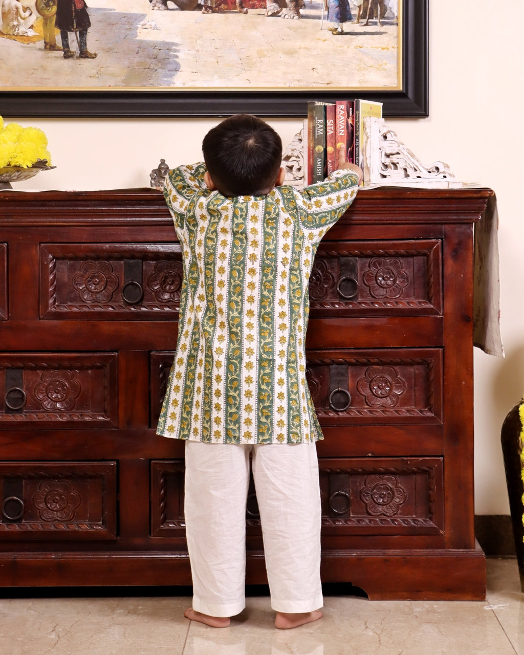 Aranya Kurta Pyjama Set