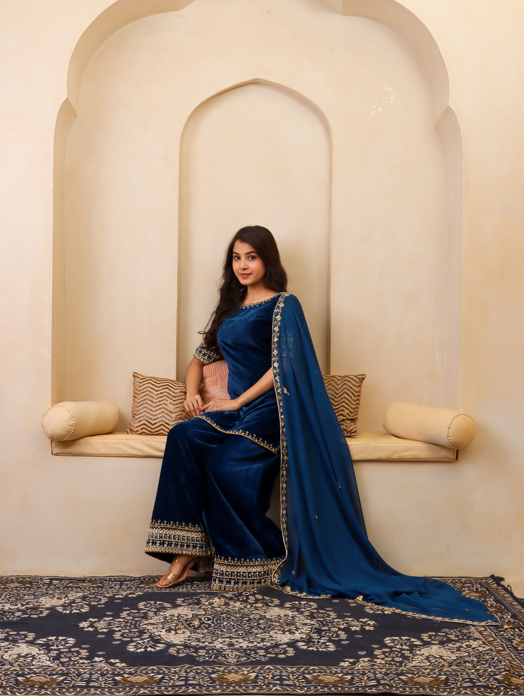 Ruhab Velvet Suit Set