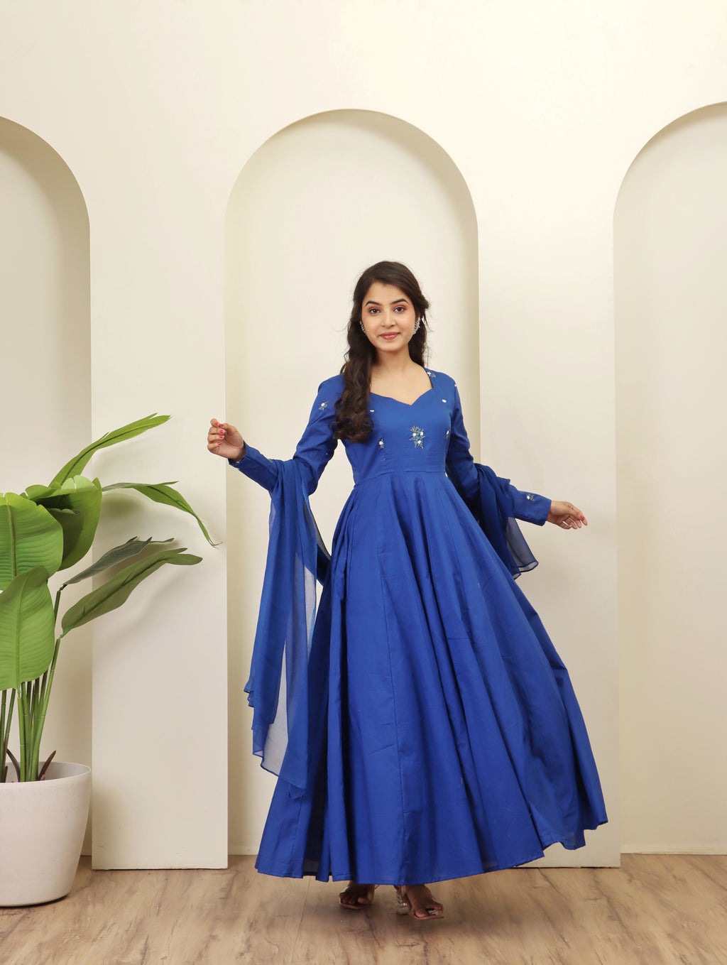 Nia Anarkali Suit Set