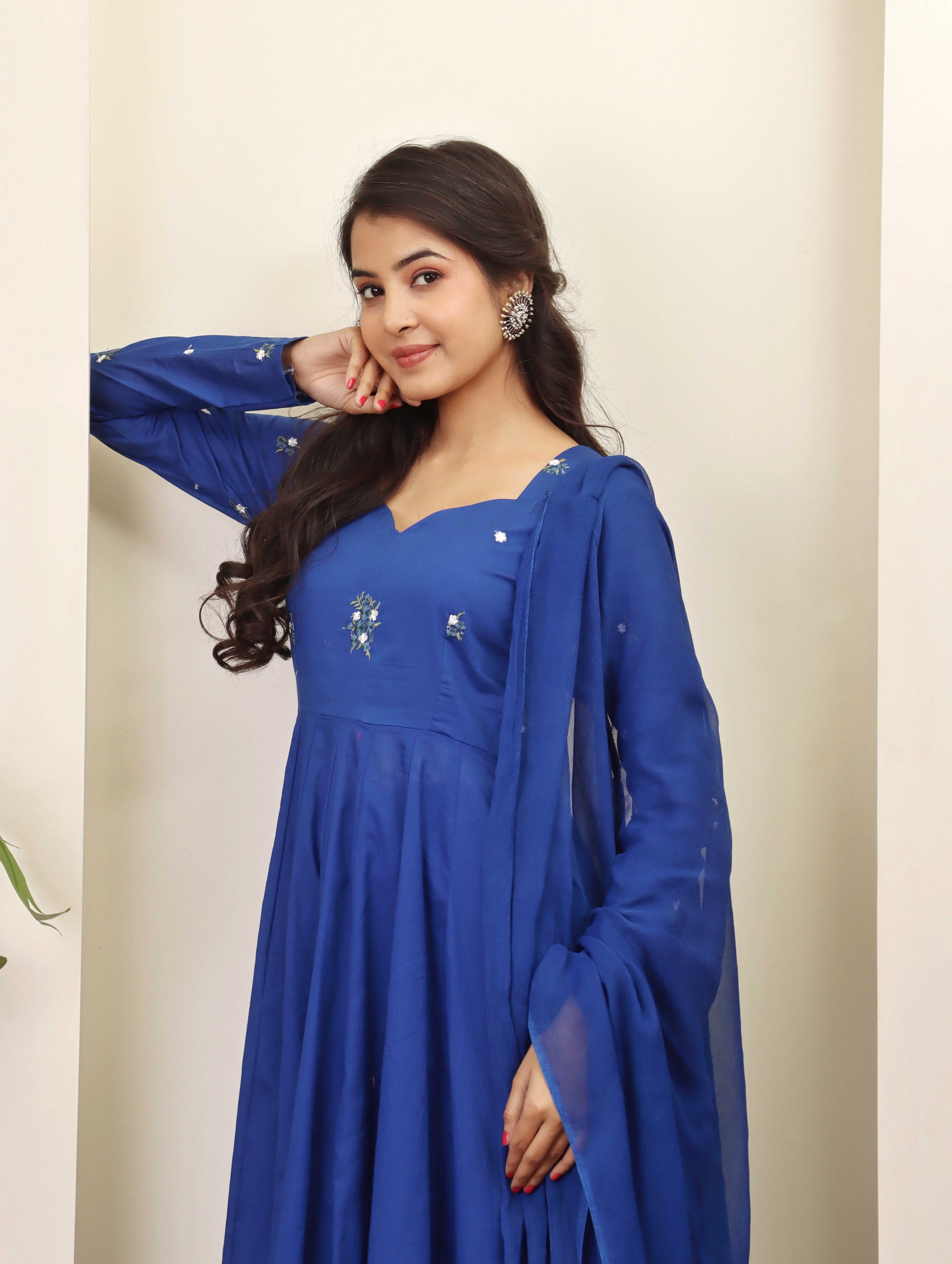 Nia Anarkali Suit Set