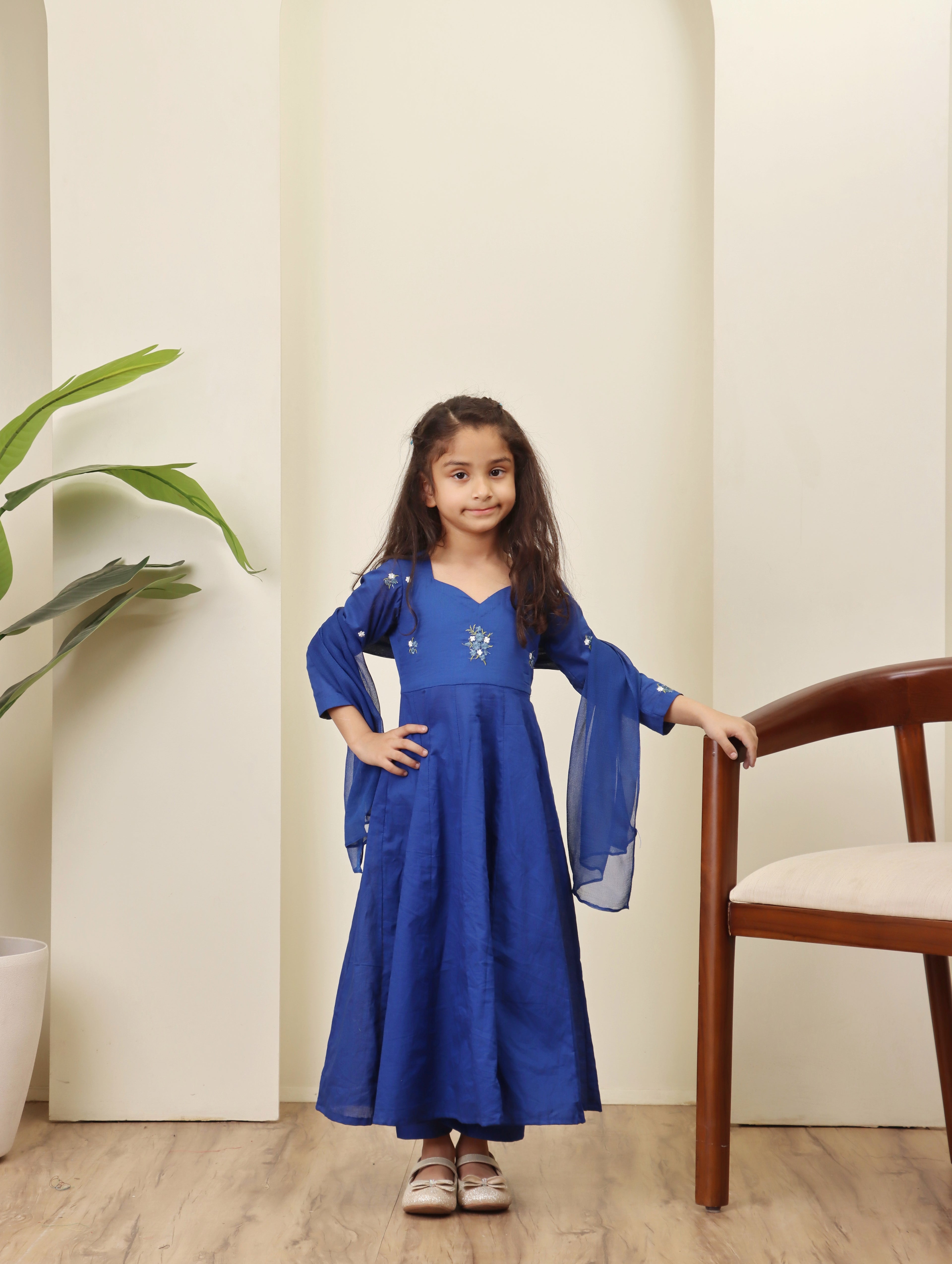 Nia Anarkali Suit Set