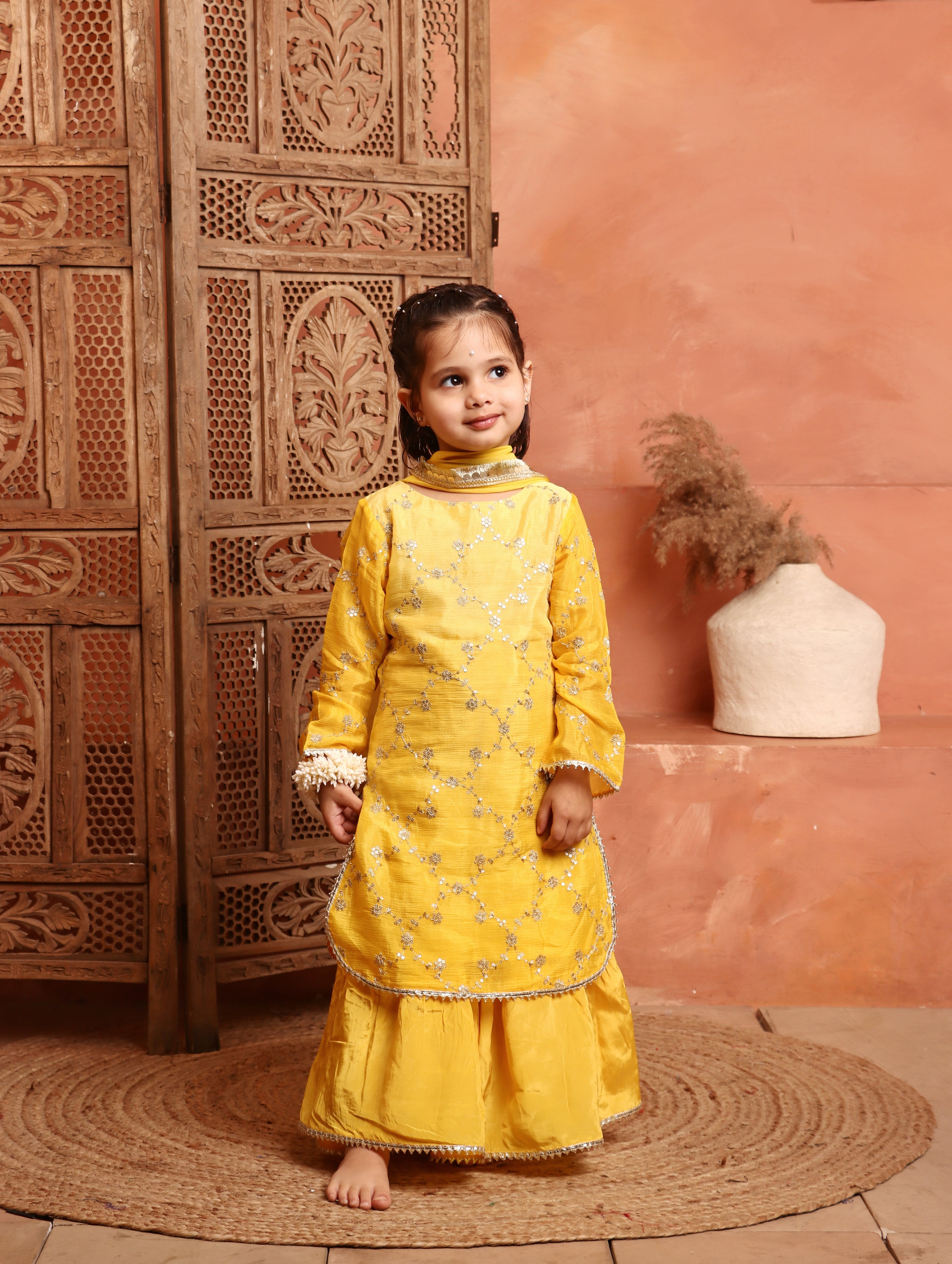 Sunehri Noor Sharara Set