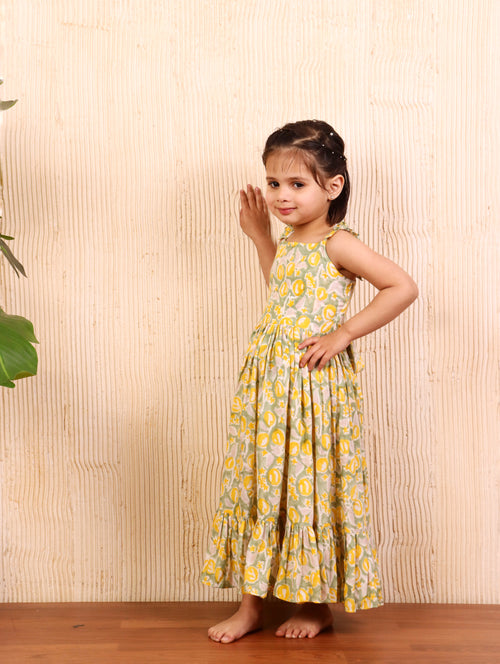 Aira Lemon Meadow Dress